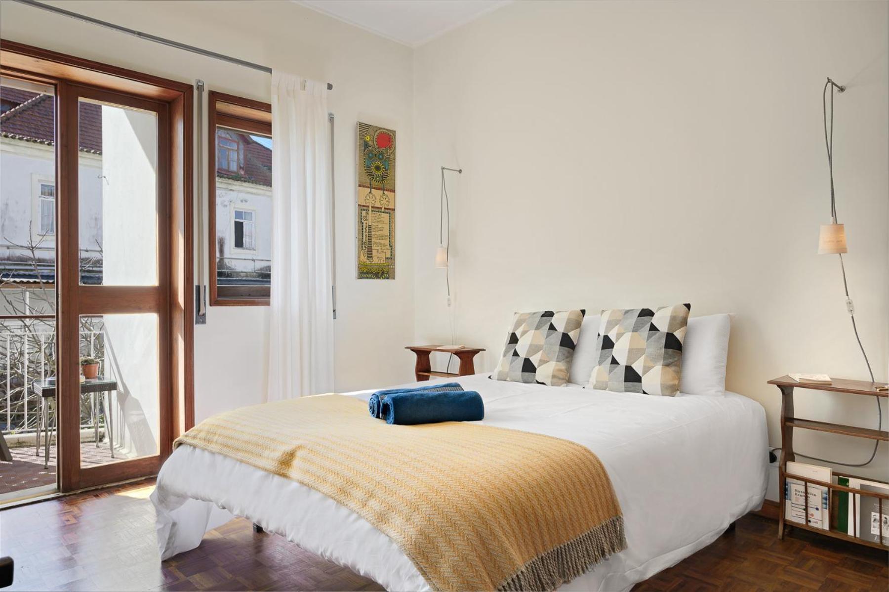 Vic Aveiro Arts House Hotel Exterior foto